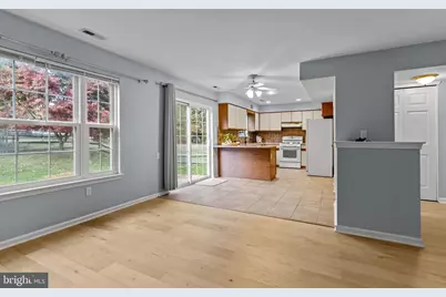 64 Laurel Circle, Newtown, PA 18940 - Photo 16