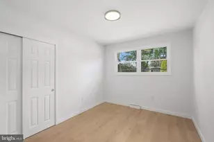 210 Newtown Rd, Warminster, PA 18974 - Photo 18