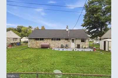 2605 Woodlawn Drive, Bristol, PA 19007 - Photo 32