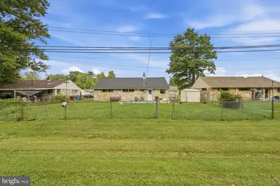2605 Woodlawn Drive, Bristol, PA 19007 - Photo 52