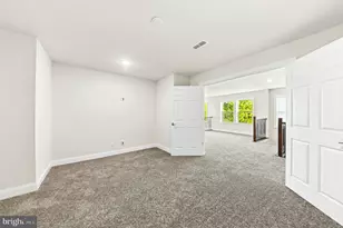 1010 Marquis Ln, Jamison, PA 18929 - Photo 22