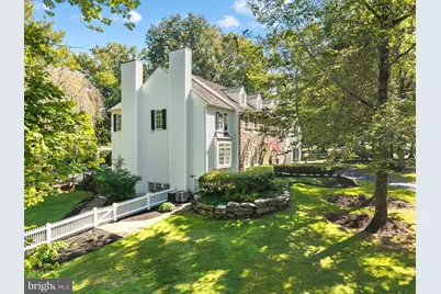 31 Timber Knoll Drive, Washington Crossing, PA 18977 - Photo 4