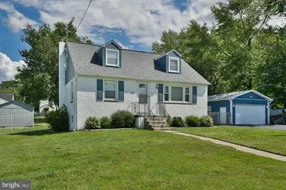 541 Highland Avenue, Feasterville-Trevose, PA 19053 - Photo 2