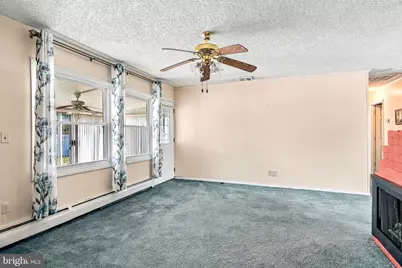 36 Sunset Lane, Levittown, PA 19055 - Photo 16