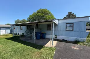7612 Hunter Dr, Morrisville, PA 19067 - Photo 14