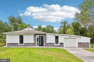 1509 Venice Ave, Bristol, PA 19007 - Photo 1