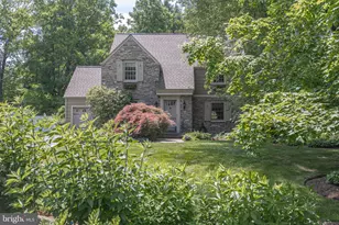10 Effingham, Yardley, PA 19067 - Photo 2