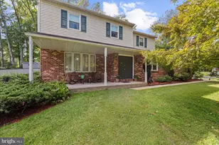 945 Roberts Rd, Bensalem, PA 19020 - Photo 1