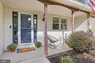 980 Pebble Hill Rd, Doylestown, PA 18901 - Photo 2