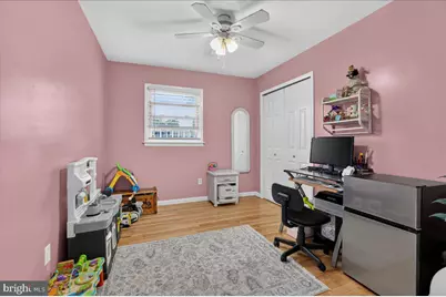 605 W Palmer Street, Morrisville, PA 19067 - Photo 10