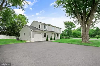 1009 Log College Drive, Warminster, PA 18974 - Photo 4