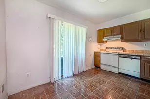 1640 A&b Bluebird Dr, Morrisville, PA 19067 - Photo 6