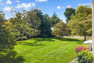 913 Greenway Ave, Yardley, PA 19067 - Photo 8