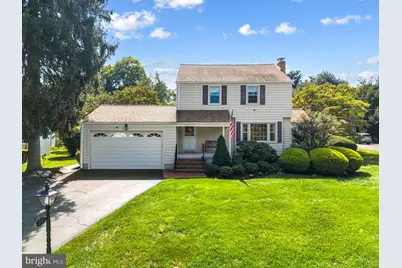 913 Greenway Avenue, Yardley, PA 19067 - Photo 1