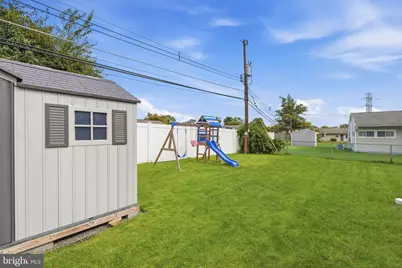 368 Lakeside Drive, Levittown, PA 19054 - Photo 22