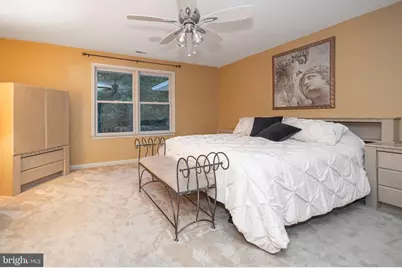 100 E Holland Road, Holland, PA 18966 - Photo 62