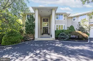 100 E Holland Rd, Holland, PA 18966 - Photo 6