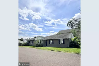2565 Buffalo Avenue, Feasterville-Trevose, PA 19053 - Photo 2