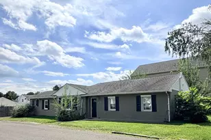 2565 Buffalo Ave, Feasterville-Trevose, PA 19053 - Photo 2