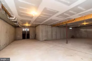 1082 Huntington Rd, Quakertown, PA 18951 - Photo 2