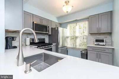 204 Society Place, Newtown, PA 18940 - Photo 8
