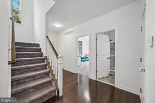 8 Ella Cir, Huntingdon Valley, PA 19006 - Photo 4