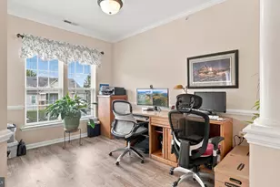 200 Douglas Fir Dr, Warrington, PA 18976 - Photo 8