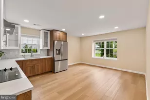 120 Forge Ln, Feasterville-Trevose, PA 19053 - Photo 10