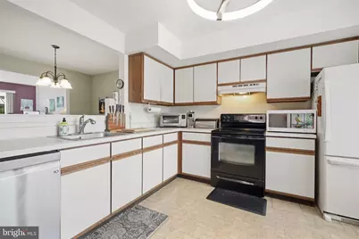 416 Bellows Lane, Feasterville-Trevose, PA 19053 - Photo 4