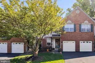 547 Jason Dr, Southampton, PA 18966 - Photo 1