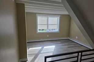 410 Logan St, Bristol, PA 19007 - Photo 8
