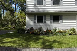 6025 Honey Hollow Rd, Doylestown, PA 18902 - Photo 2