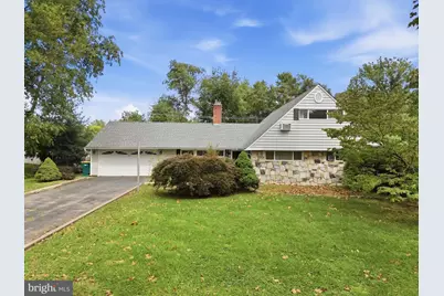 6 Seckelpear Road, Levittown, PA 19056 - Photo 2