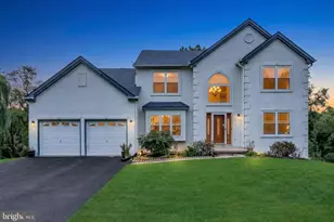 1125 Deer Run Ct, Southampton, PA 18966 - Photo 1