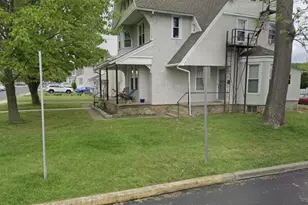 32 Crescent St, Penndel, PA 19047 - Photo 1