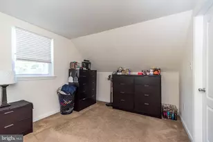 28 Inlet Rd, Levittown, PA 19057 - Photo 26