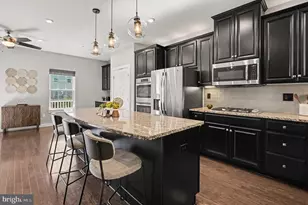 312 Pin Oak La, Perkasie, PA 18944 - Photo 4