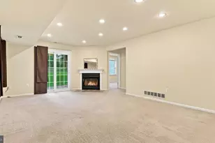 193 Hackberry Ct, Warrington, PA 18976 - Photo 8
