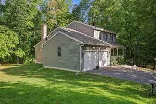 2020 Upper Ridge Rd, Green Lane, PA 18054 - Photo 8