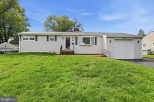1162 Sunset Ln, Bensalem, PA 19020 - Photo 12