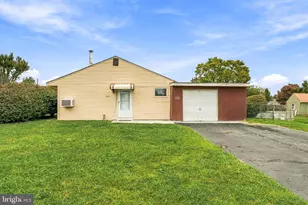 265 Wyandotte Rd, Fairless Hills, PA 19030 - Photo 1