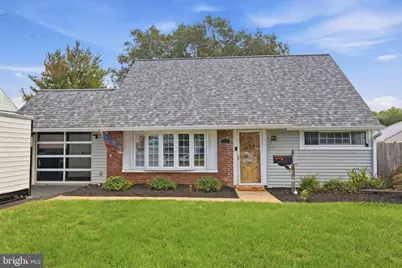 292 Indian Creek Drive, Levittown, PA 19057 - Photo 2
