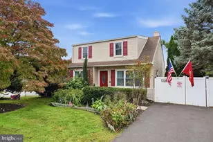 1326 Cloverly Rd, Warminster, PA 18974 - Photo 2