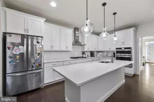 1829 Windflower Ln, Yardley, PA 19067 - Photo 12