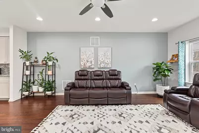154 Mercer Court, Fairless Hills, PA 19030 - Photo 6