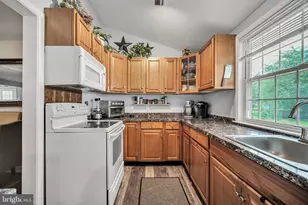 2268 Bristol Rd, Warrington, PA 18976 - Photo 14