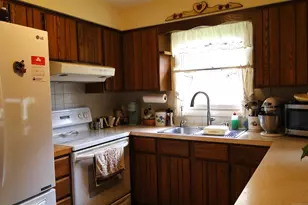 8 Clover Ln, Quakertown, PA 18951 - Photo 4