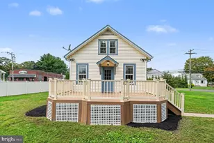 2724 New Falls Rd, Levittown, PA 19056 - Photo 28