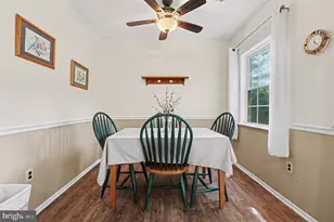 42 Stacey Dr, Doylestown, PA 18901 - Photo 10