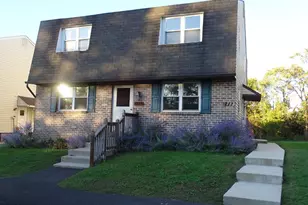 111 Hunter Way, Chalfont, PA 18914 - Photo 1